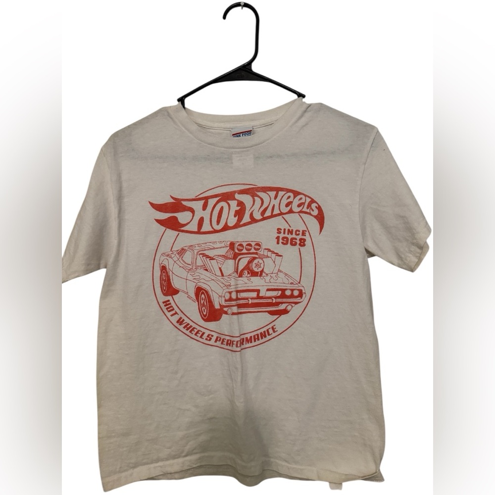 PacSun White and Red Short Sleeve Tee